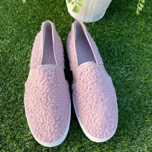 Vince🍁🍂Blair Faux-shearling Slip on sneakers size 38 US 8 - Picture 10 of 11
